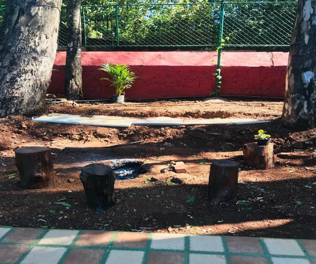 Citadel Resort Panchgani Buitenkant foto