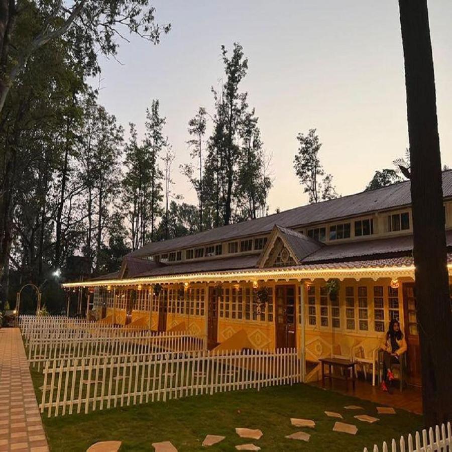 Citadel Resort Panchgani Buitenkant foto
