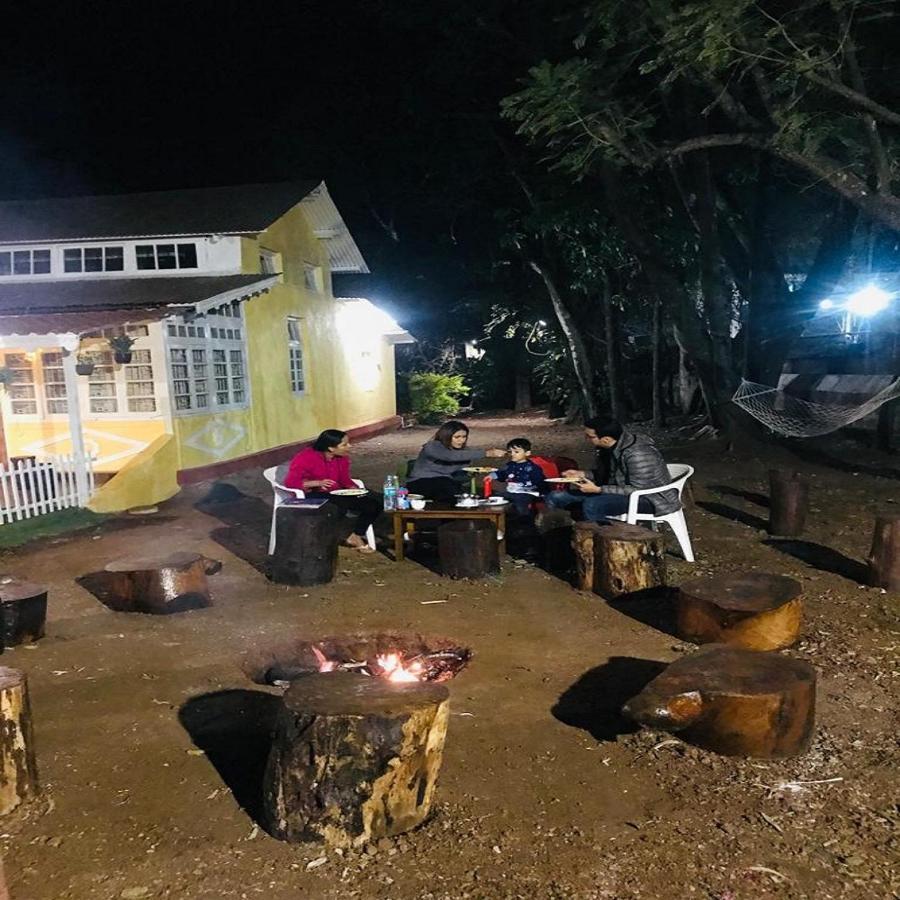 Citadel Resort Panchgani Buitenkant foto