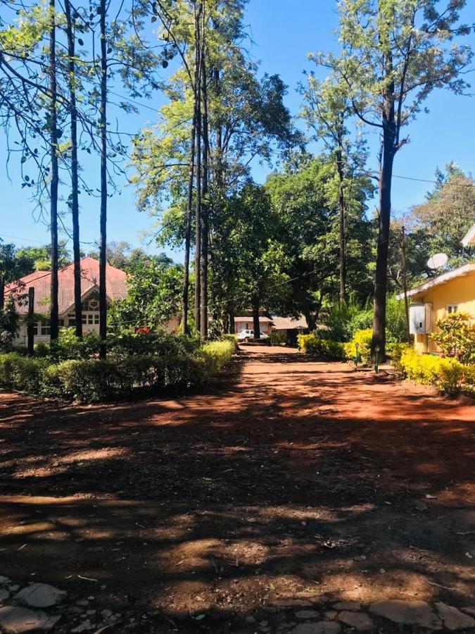 Citadel Resort Panchgani Buitenkant foto