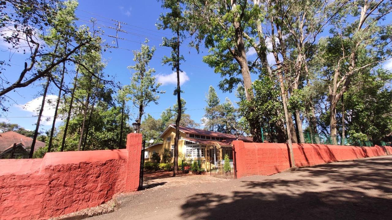 Citadel Resort Panchgani Buitenkant foto